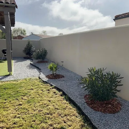 Maison Chaleureuse Proche 7 Personnes Maximum * Saint-Just-Luzac