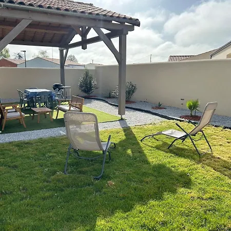 Maison Chaleureuse Proche 7 Personnes Maximum 度假居 *