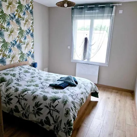 Maison Chaleureuse Proche 7 Personnes Maximum Casa de Férias